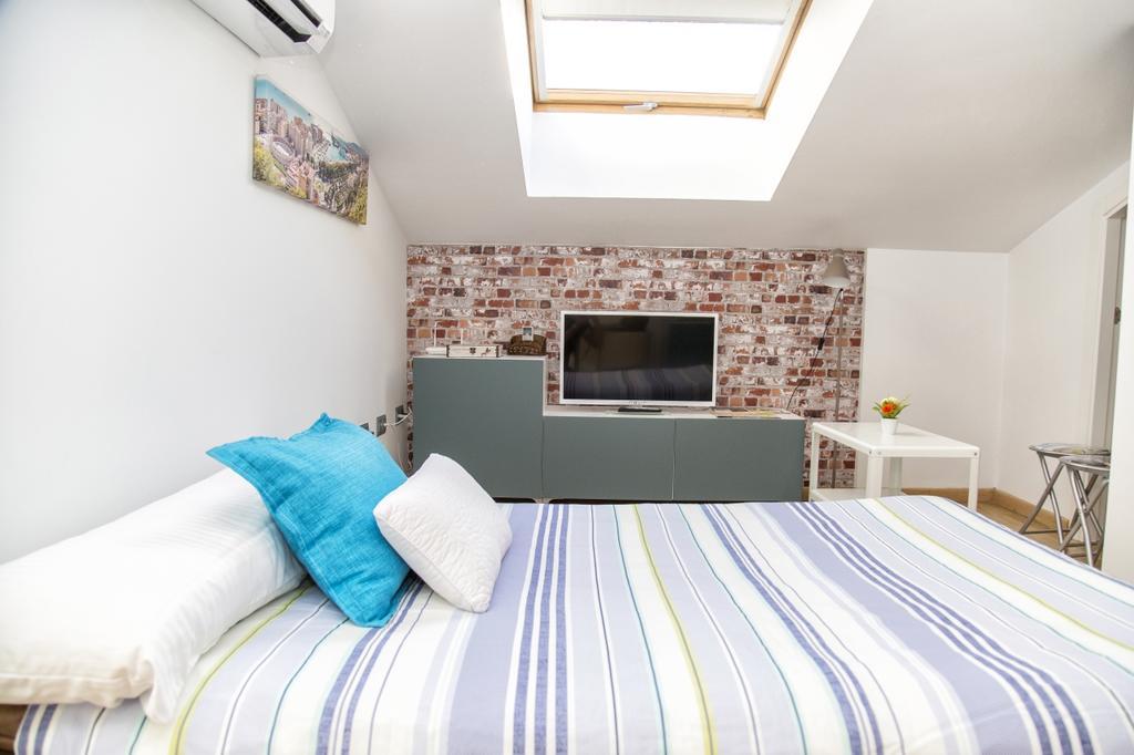 Apartamentos Momas La Casa De Mama Málaga Kültér fotó