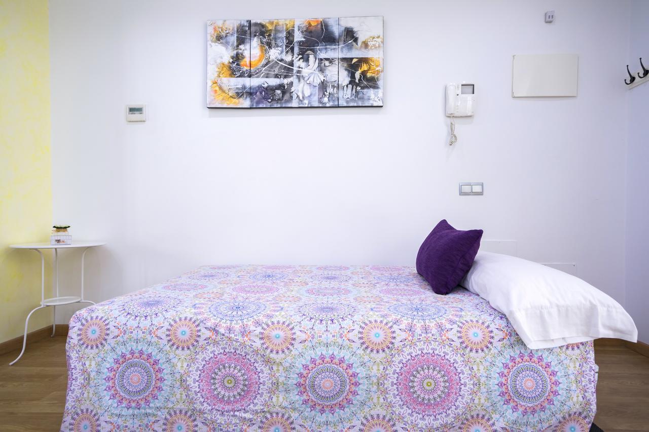 Apartamentos Momas La Casa De Mama Málaga Kültér fotó